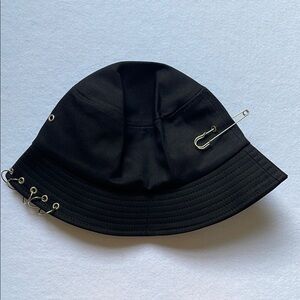 NWT Black Bucket Hat with Ring and safety Pin Accents